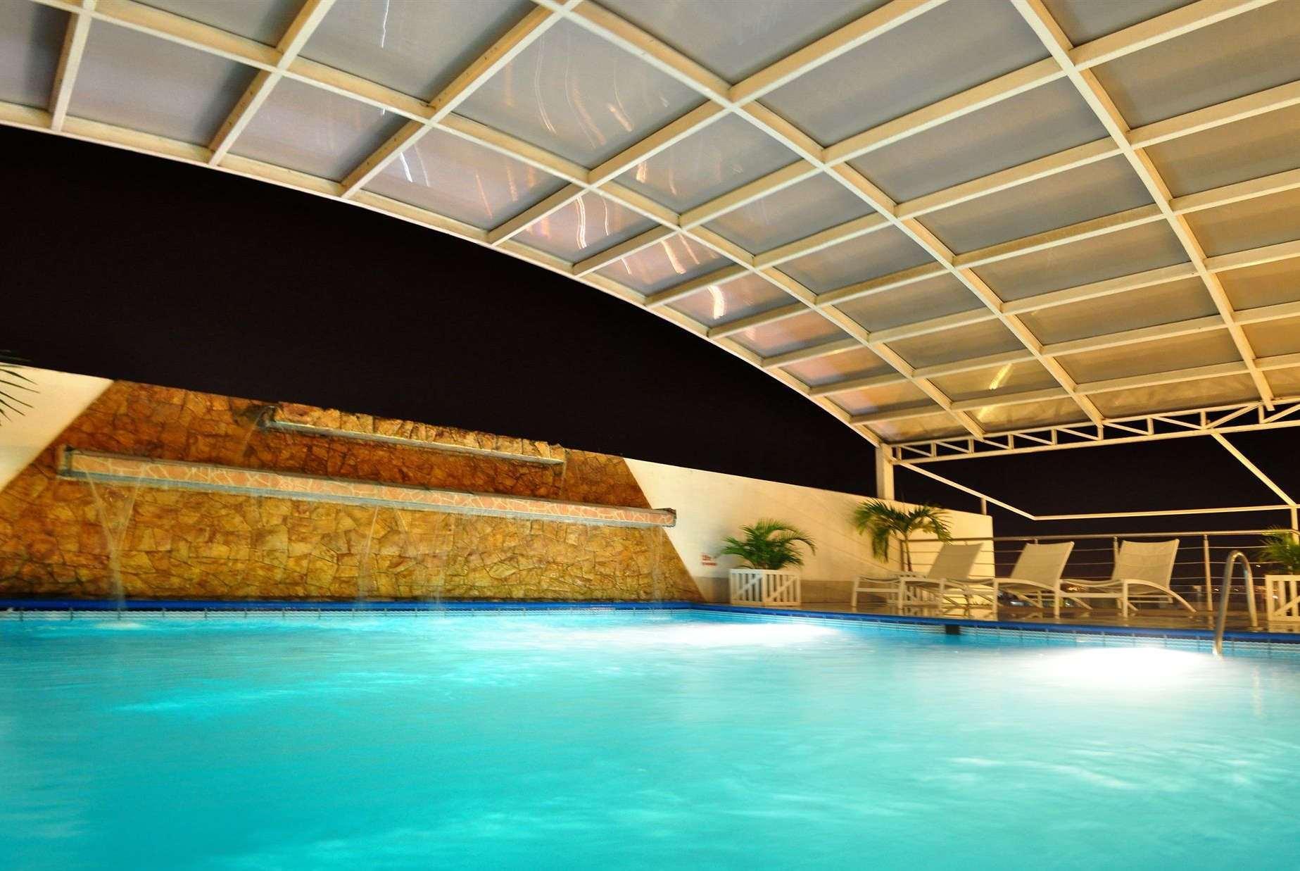 מלון Wyndham Costa Del Sol צ'יקלאיו מראה חיצוני תמונה