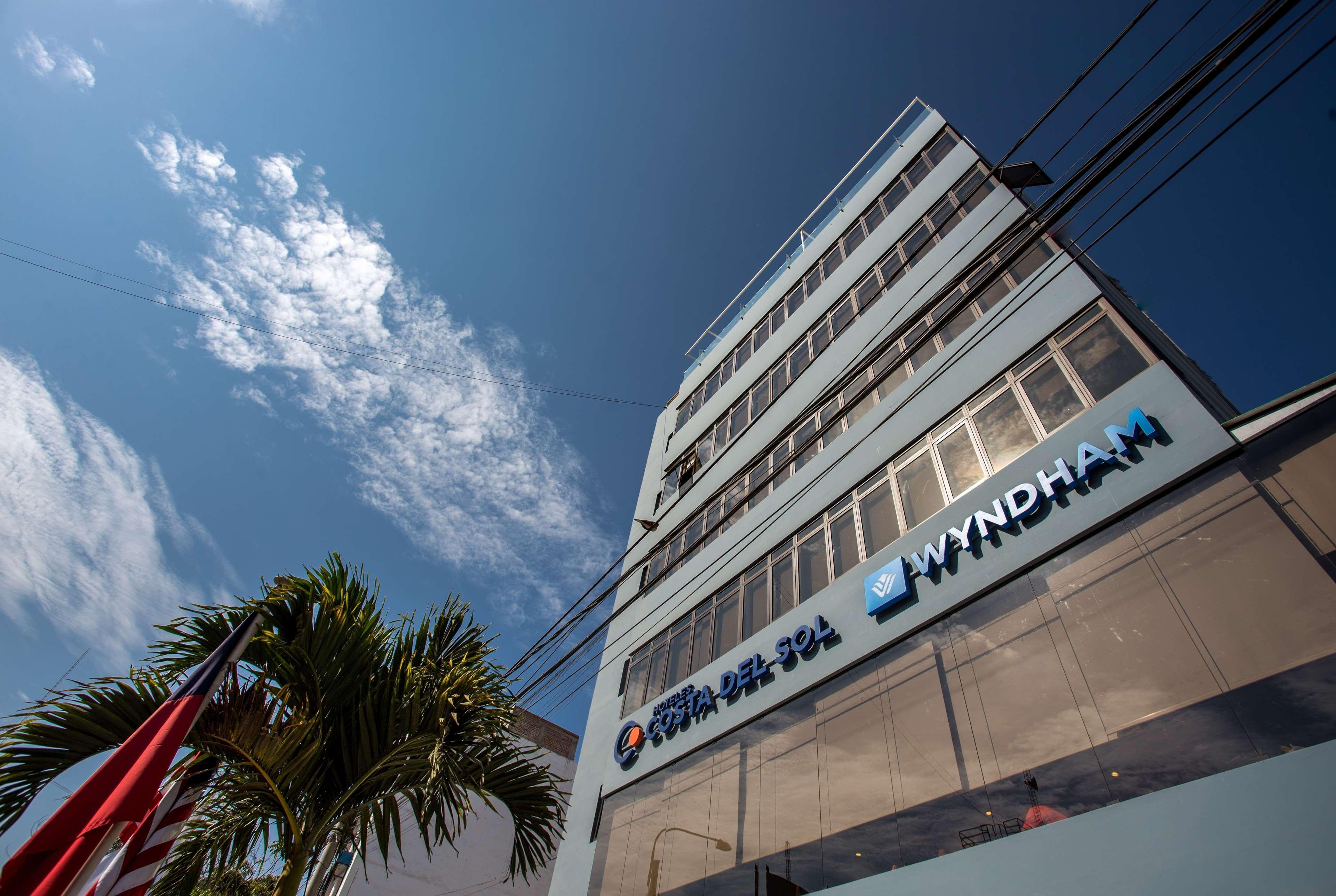 מלון Wyndham Costa Del Sol צ'יקלאיו מראה חיצוני תמונה