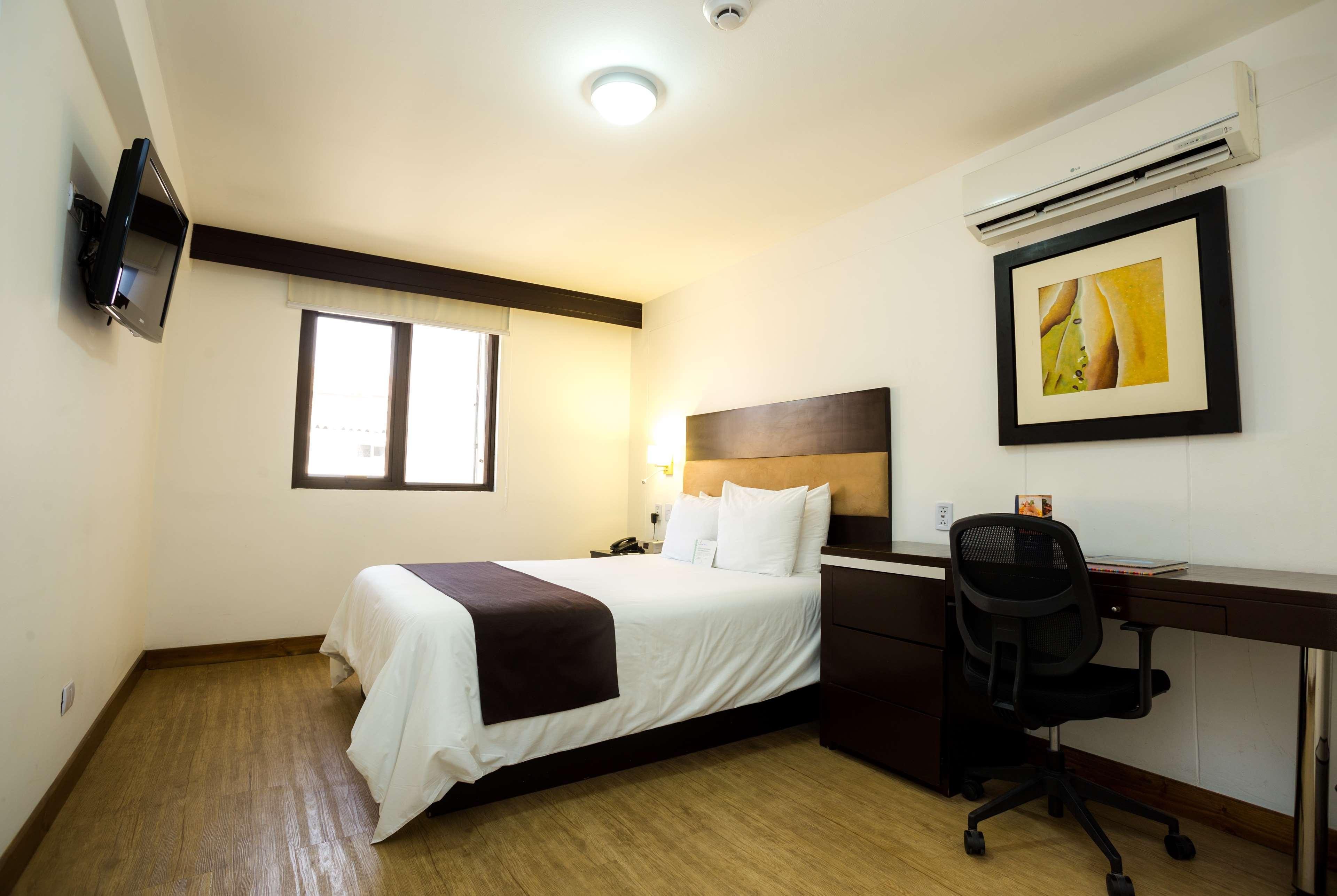 מלון Wyndham Costa Del Sol צ'יקלאיו מראה חיצוני תמונה