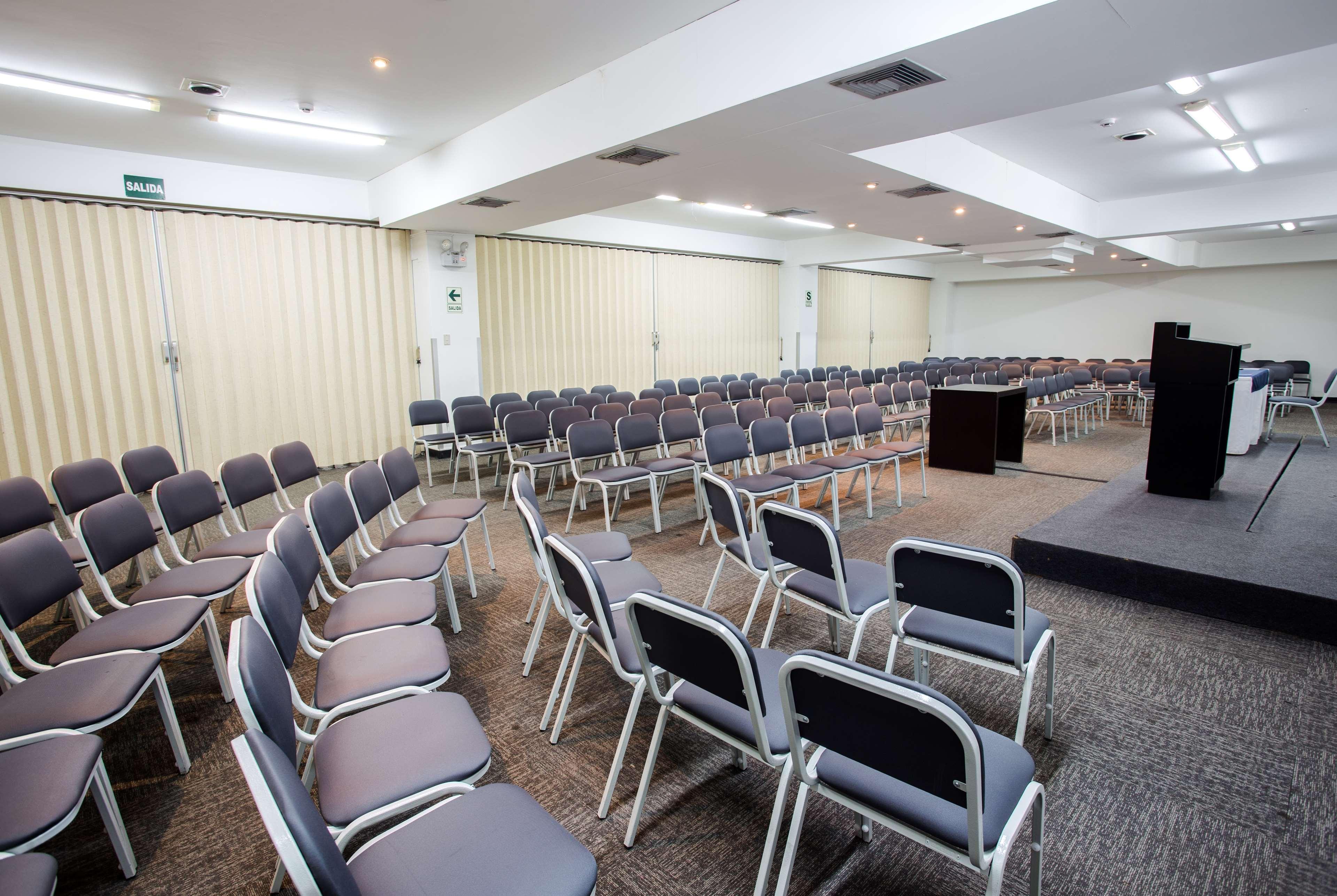 מלון Wyndham Costa Del Sol צ'יקלאיו מראה חיצוני תמונה