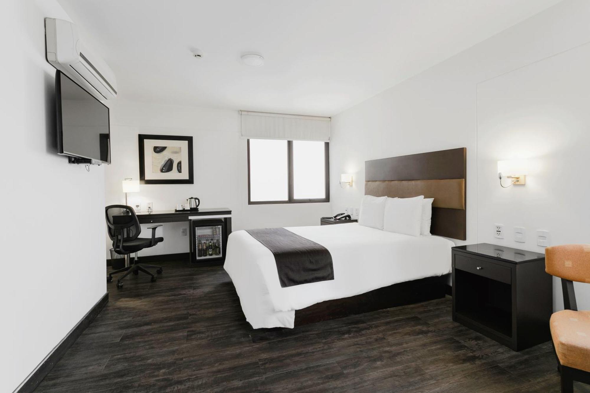 מלון Wyndham Costa Del Sol צ'יקלאיו מראה חיצוני תמונה