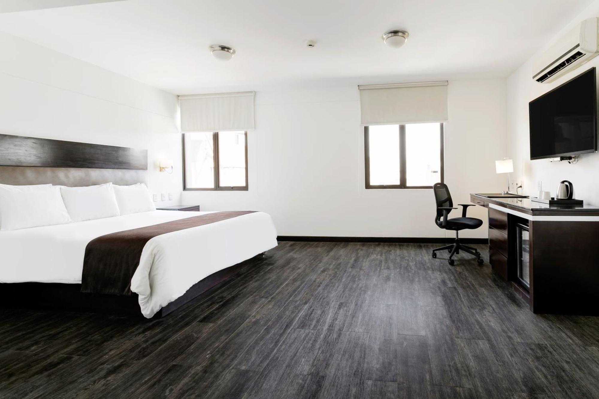 מלון Wyndham Costa Del Sol צ'יקלאיו מראה חיצוני תמונה