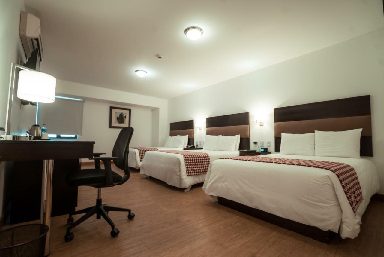 מלון Wyndham Costa Del Sol צ'יקלאיו מראה חיצוני תמונה