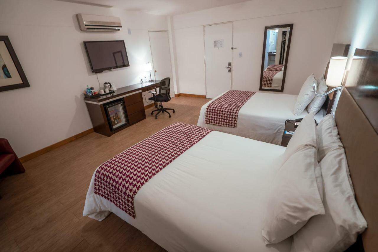 מלון Wyndham Costa Del Sol צ'יקלאיו מראה חיצוני תמונה